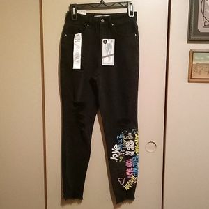 🆕NWT Tinseltown highrise ripped jeans